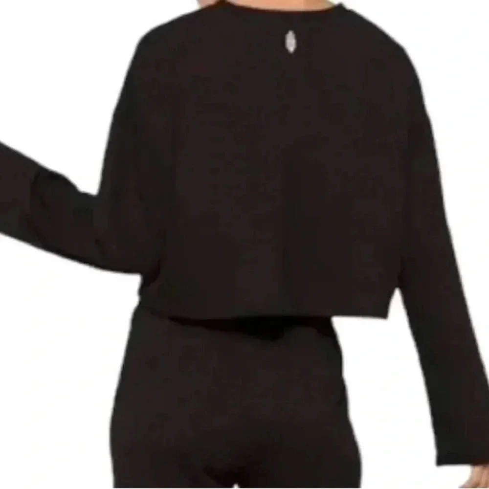 Free People Black Cropped Long-Sleeve Sweatshirt